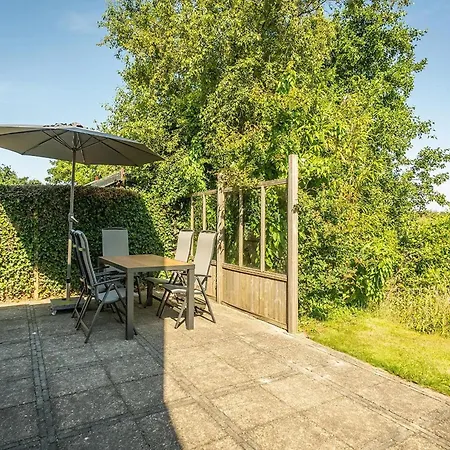 Texel Getaway With Whirlpool